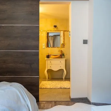 Residenza Santa Anastasia Gold - Piazza Erbe Βερόνα